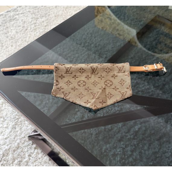 Брендовый ошейник для собак и кошек Louis Vuitton Monogram с банданой | Стильный аксессуар для питомцев | Зображення 1
