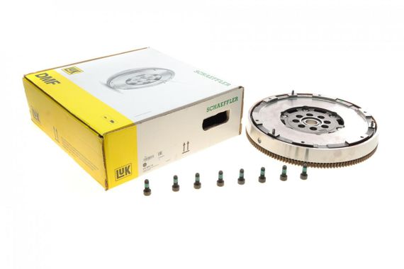 Демпфер зчеплення Citroen Jumpy Peugeot Expert 2.0 BlueHDi 16- 415 0852 10