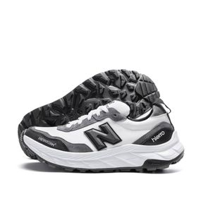 Демісезонні шкіряні кросівки New Balance колір білий/сірий/чорний