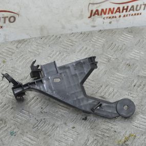 Кронштейн переднього бампера Toyota Yaris III 2010-2020 Кріплення переднього бампера Тойота Яріс 752D40 7-52D40