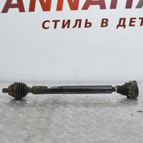 Піввісь передня права Volkswagen Passat B6 B7 1.6 FSI привідний вал права Фольксваген Пассат 3C0407272AR