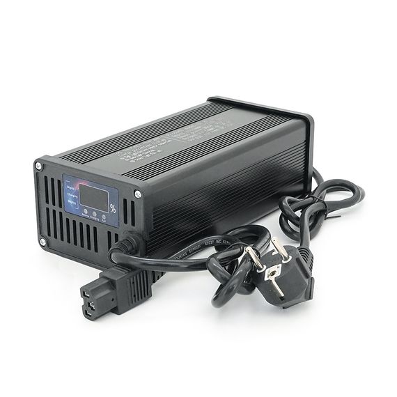 Зарядний пристрій для акумуляторів Li-ion 52V(58,8V),14S,15A, 720 Вт, штекер Трикутний роз'єм (T-tipe/C13/IEC). 185х88х60мм. 1,2 | Зображення 1