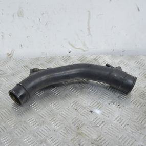 Патрубок інтеркулера Mitsubishi Grandis 2.0D 2003-2011 Трубка шланг інтеркулера Мітсубісі Грандіс 1505A097