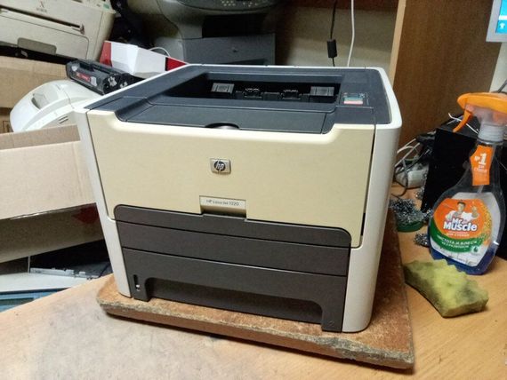 Принтер HP LaserJet 1320 / Лазерная монохромная печать / 1200 x 1200 dpi / A4 / 21 стр/мин / USB 2.0, Ethernet / Дуплекс б/у | Зображення 2
