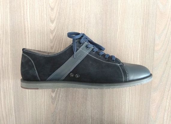 Кеди Kadar синього кольору 40 розмір