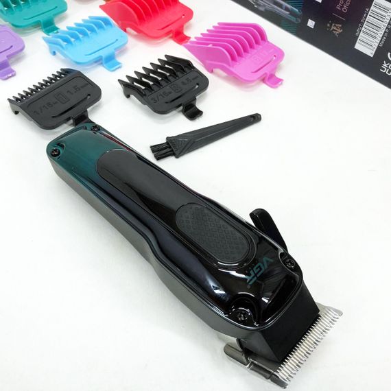 Машинка для стрижки від акб VGR V-013, Хороший бездротовий тример, Миюча машинка для стрижки OP-10 | Зображення 4