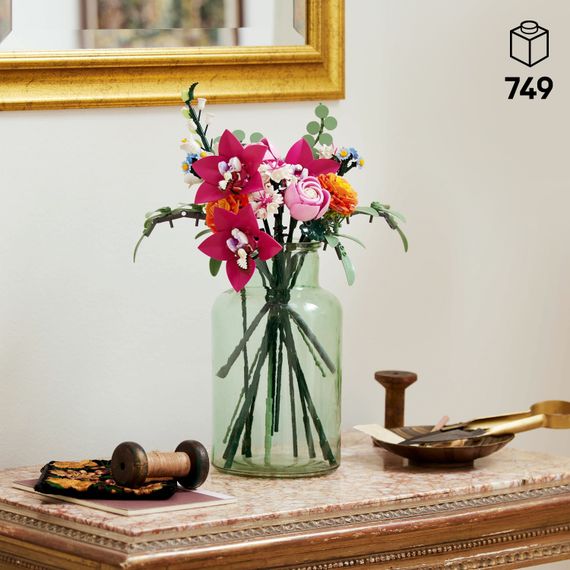 Конструктор LEGO Botanicals Милый розовый букет цветов 10342 | Зображення 6