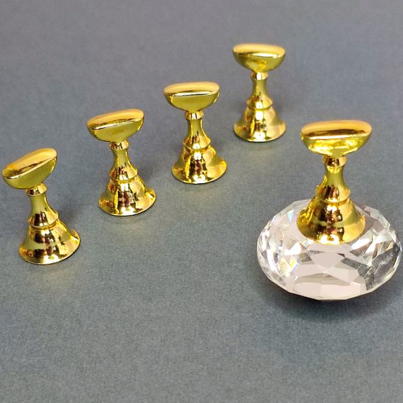 Магнитный держатель для типс + 5 подставок (прозрачный)