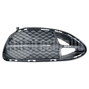 Решетка бампера правая Mercedes Benz W212 13-15, AutoTechteile, 110 8834, ATPP1112125014