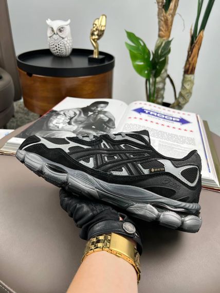 Кросівки ASICS Gel-NYC GTX Black Grey  весна / осінь A4483 | Зображення 6