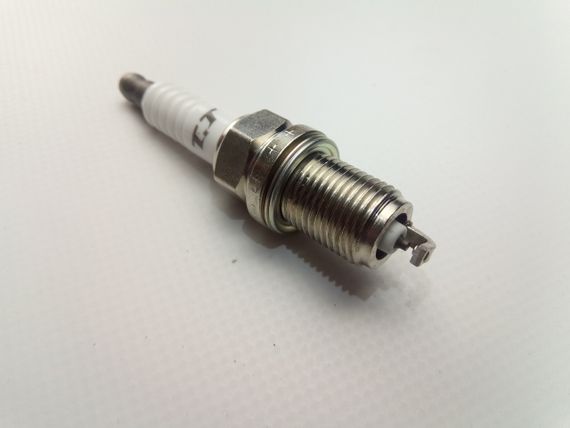 Свічка запалювання DENSO TT K16TT.4/T03 Amulet, Hyundai 4 шт. в упак. ціна за шт. | Зображення 1