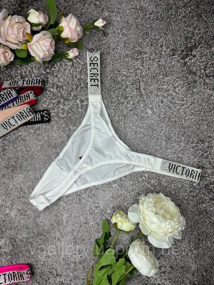 Подарунковий Набір жіночих стрінгів Victoria`s Secret (3 шт) стрінги зі стразами у брендовій коробці | Зображення 2