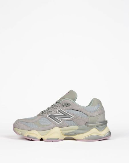 Жіночі кросівки New balance 9060 Grey/Violet