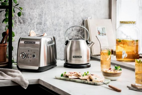 Електрочайник KitchenAid 5KEK1222ESX 1.25 л сріблястий | Зображення 4