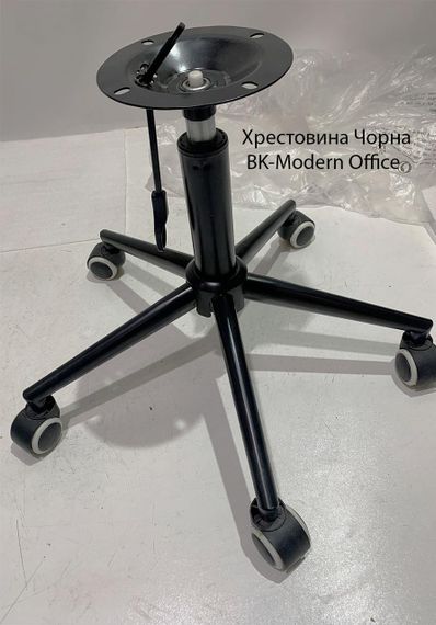Крісло з підлокітниками на чорній хрестовині з колесами Gor BK-Modern Office шкірозамінник білий | Зображення 7