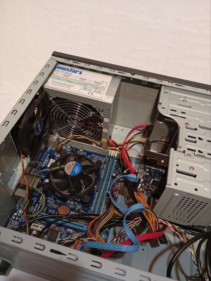 ПК Б-клас Gigabyte GZ-M1 Tower / Intel Core i5-2400S (4 ядра по 2.5 - 3.3 GHz) / 8 GB DDR3 / 500 GB HDD / Intel HD Graphics 2000 / DVD-RW / 450W б/в | Зображення 5