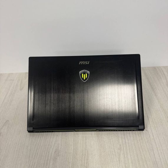 Мобильная рабочая станция MSI WS63 7RK / 15.6" (1920x1080) IPS / Intel Core i7-7920HQ (4 (8) ядра по 3.1 - 4.1 GHz) / 16 GB DDR4 / 512 GB SSD / nVidia Quadro P3000, 6 GB GDDR5, 192-bit / WebCam б/у | Зображення 7