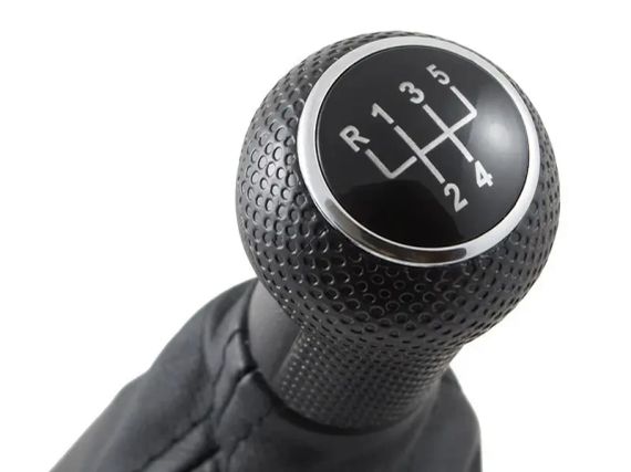 VOLKSWAGEN Golf IV 1.9 дизель (98-05) ручка перемикання передач КПП 5 ступка діаметр 12мм + чохол+ рамка ХРОМ, Фольксваген Гольф 4 | Зображення 2