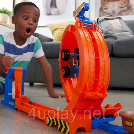 Трек Hot Wheels Monster Trucks Бігфут 50-летие Петля Прыжок за трофеем | Зображення 8