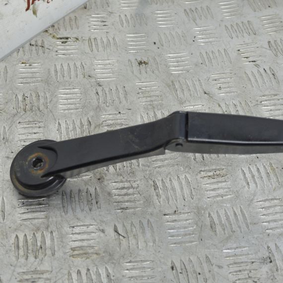 Повідець склоочисника правий Ford Focus III 2011-2018 Двірник правий Форд Фокус 3 BM5117526BB | Зображення 1