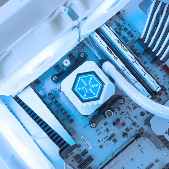 Система рідинного охолодження Perma Frost Premium PF240W-ARGB-V2, LGA 1700, 2066, 2011, 1200, 115X, AM5, AM4, AM3, AM2, FM1, FM2, TDP240W (SST-PF240W-ARGB-V2) | Зображення 1