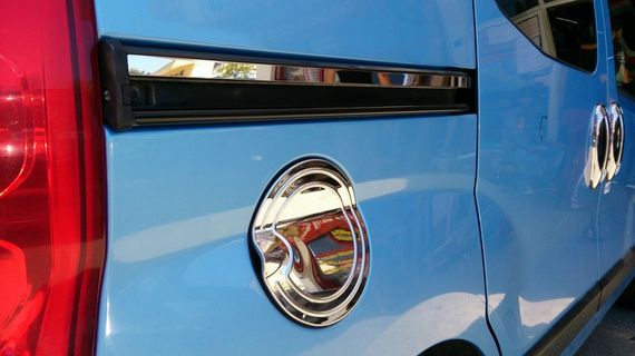 Накладка на лючок бензобака (нерж.) для Fiat Fiorino/Qubo 2008-2024 рр | Зображення 4