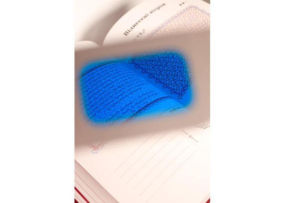 Любовь между нами (с очками) | Зображення 2