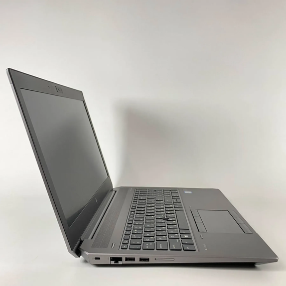 Мобильная рабочая станция Б-класс HP ZBook 15 G5 / 15.6" (1920x1080) IPS / Intel Core i7-8850H (6 (12) ядра по 2.6 - 4.3 GHz) / 16 GB DDR4 / 256 GB SSD / nVidia Quadro P1000, 4 GB GDDR5, 256-bit / Fingerprint / WebCam / HDMI б/у + Подарок Мышь / USB | Зображення 3