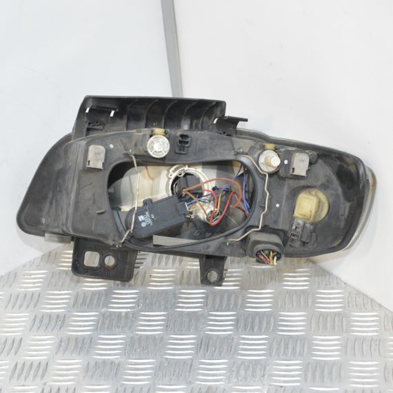 Фара передня права Seat Ibiza II 1999-2002 Сеат Ібіца 6K1941032A | Зображення 3