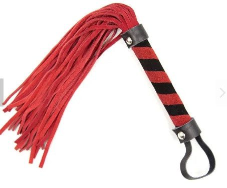 Флоггер DS Fetish Leather flogger M red Sex Aura
