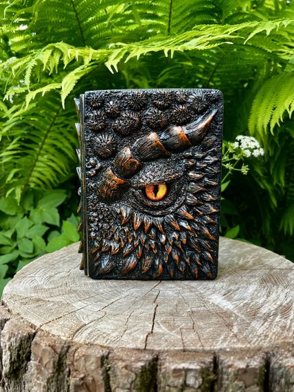 Блокнот “Драконів Око” — фентезійний записник A5 із 3D обкладинкою (7 кольорів)