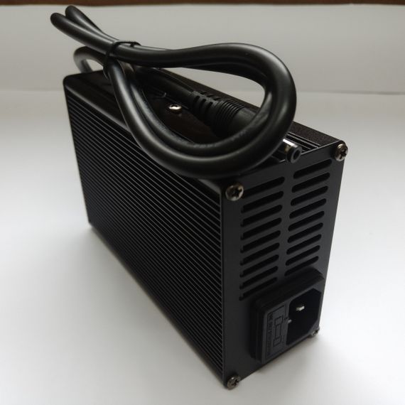Зарядное устройство OHRIJA 4S, li-ion DC 16.8V 10а CC/CV алюминиевый корпус | Зображення 2