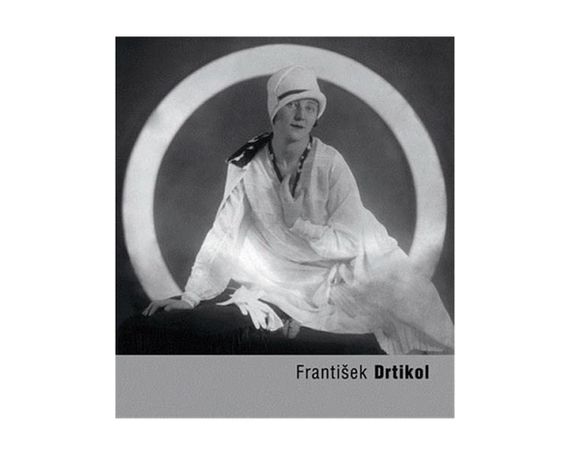 Книга про портретну фотографію Франтішек Дртікол Frantisek Drtikol "Portraits" (Fototorst) книги для фотографів