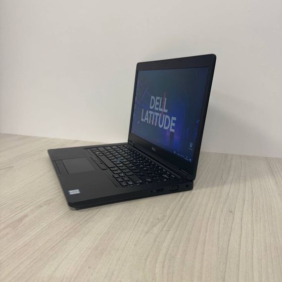 Ультрабук Dell Latitude 5480 / 14" (1366x768) TN / Intel Core i7-6600U (2 (4) ядра по 2.6 - 3.4 GHz) / 16 GB DDR4 / 256 GB SSD NVMe / nVidia GeForce 930MX, 2 GB DDR3, 64-bit / WebCam б/у | Зображення 4