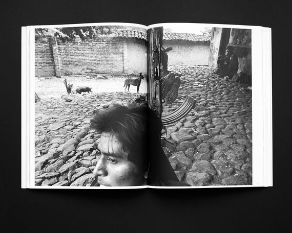 Книга работы известных фотографов Ларри Тоуэлл Larry Towell: El Salvador. Б/У книги про искусство фотографии | Зображення 5