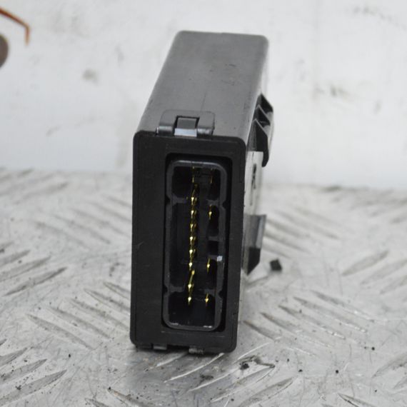 Блок управління кліматичною установкою Toyota Corolla Yaris модуль Тойота 2772000371 8865052180 | Зображення 1