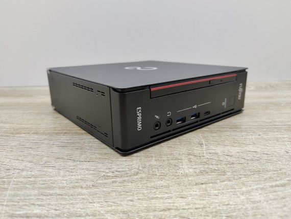 Неттоп Fujitsu Esprimo Q557 USFF / Intel Core i5-7500T (4 ядра по 2.7 - 3.3 GHz) / 8 GB DDR4 / 240 GB SSD / Intel HD Graphics 630 / Блок питания б/у | Зображення 4