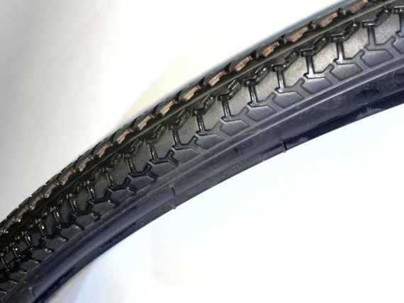 Велосипедна шина 27 * 1 3/8 37-630 D-880 Deestone (Таїланд) VERE