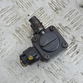 Датчик тиску вихлопних газів 2.0 TD Mazda 5 1999-2005 Датчик тиску Мазда 5 RF7N182B5A