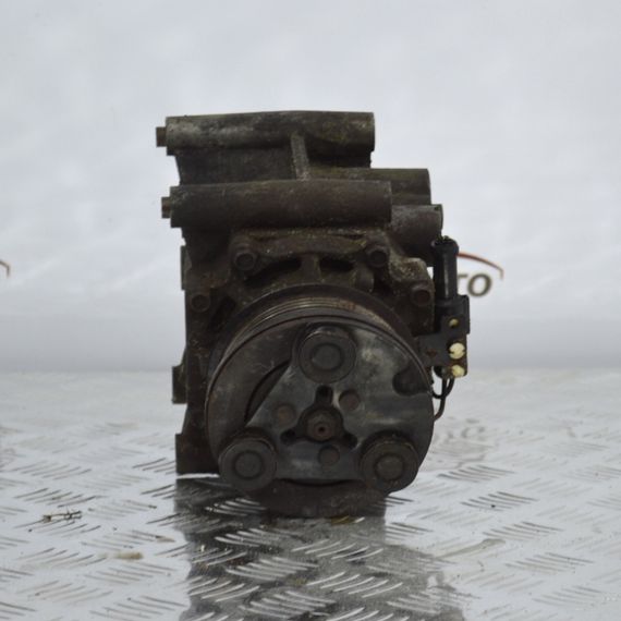 Компресор кондиціонера Jaguar S-type (X200) 2.7 TD 1999-2008 Ягуар YR8H-19D629-AB | Зображення 1