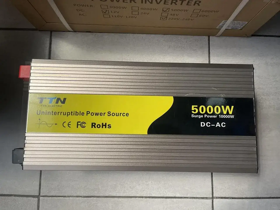 Инвертор 5000Вт 12V на 220V с зарядным устройством (чистый синусоид) | Зображення 1