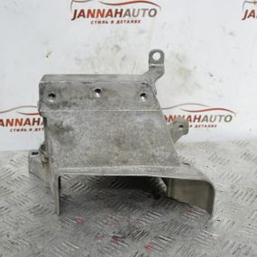 Кронштейн опора двигуна 1.0 / 1.4 TSI Volkswagen Golf VII Passat B8 Polo Подушка двигуна Фольксваген 04C199207F