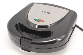 Сендвичница A-Plus AP-2032 4в1 750 Вт