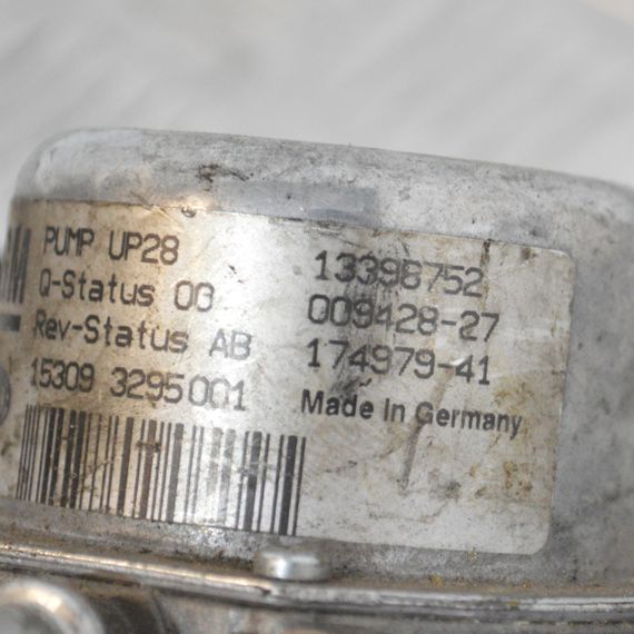 Вакуумний насос 1.4 / 1.6 Opel Astra J Corsa E Zafira C 2009-2025 Насос вакуумний Опель Астра Ж Корса Е Зафіра З 13398752 | Зображення 3