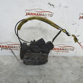 Замок передніх правих дверей Mazda 5 CR 2005-2010 Замок дверей передній правий Мазда 5 B82B84R1