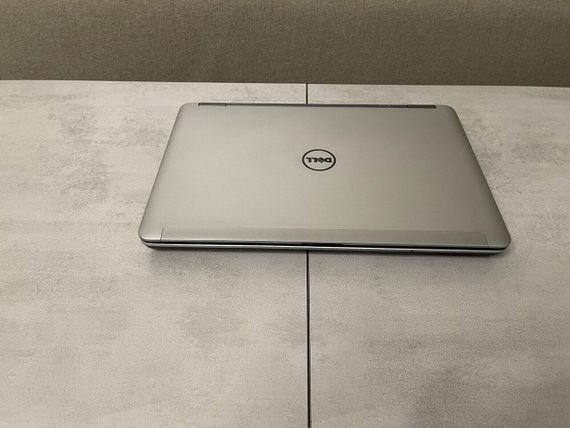 Ноутбук Dell Latitude E6540 / 15.6" (1920x1080) IPS / Intel Core i7-4610M (2 (4) ядра по 3.0 - 3.7 GHz) / 16 GB DDR3 / 120 GB SSD + 500 GB HDD / Intel HD Graphics 4600 / DVD-ROM б/у | Зображення 6