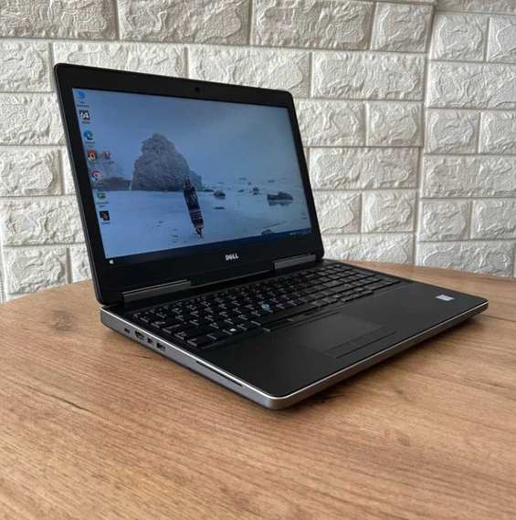 Ноутбук Dell Precision 7520 15.6" FHD Xeon E3 16Gb SSD 128Gb+HDD500 AMD VX4130 Б/В | Зображення 4