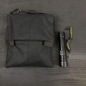 Набор: Сумка с кобурой + фонарь тактический WA-375 POLICE BL-X71-P50