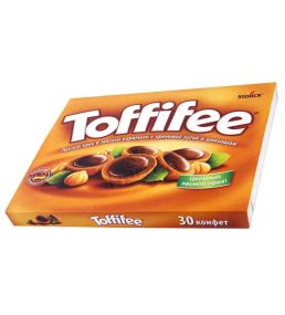 Конфеты шоколадно карамельные в коробке Toffifee, 250г