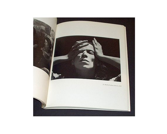 Книги для фотографов Imogen Cunningham "Photographs" Б/У книга о портретной фотографии Имоджен Каннингем | Зображення 3